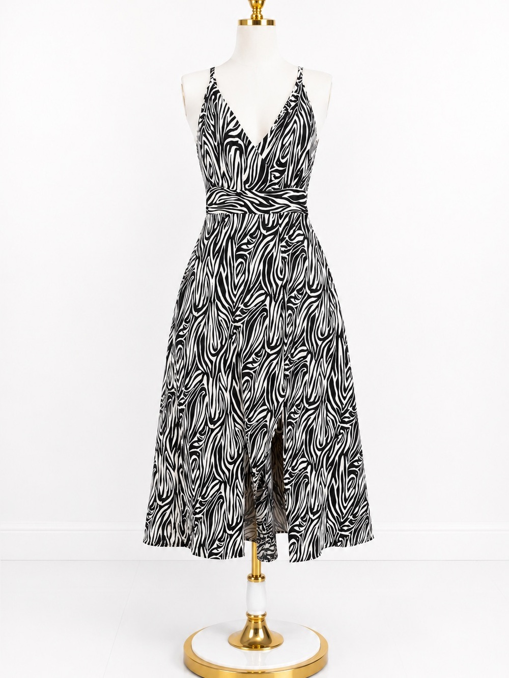 Sleeveless Black and White Zebra Print Maxi Dress